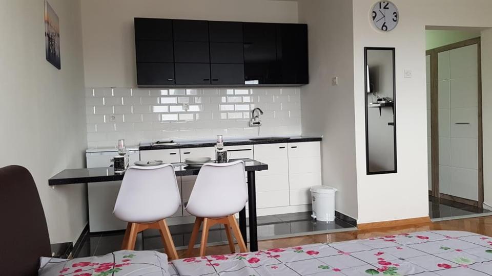 Central View Apartment Skopje Extérieur photo