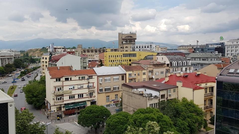 Central View Apartment Skopje Extérieur photo